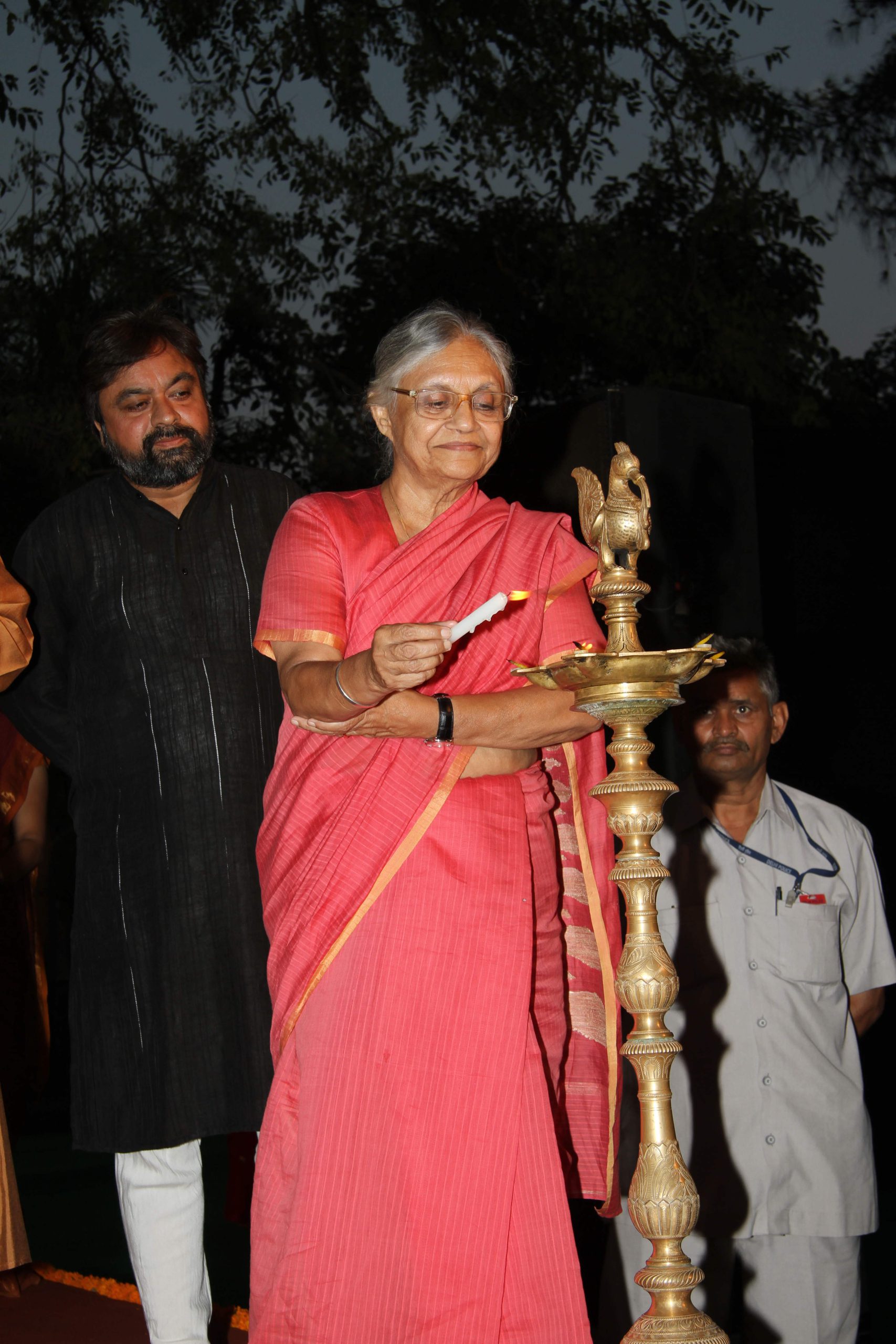 Former Chief Minister of Delhi Smt. Sheila Dikshit Inaugurating Bhakti Utsav, 2011